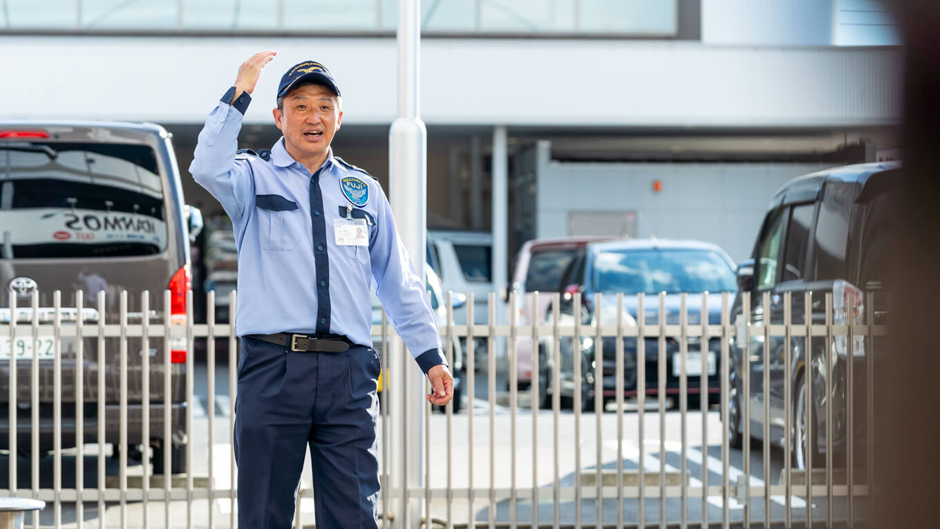 ✨1日で17,450円可能！✨スーパー駐車場警備現場